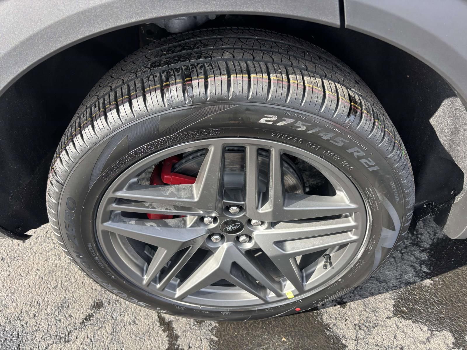 New 2026 Ford Explorer ST-Line w/ ST-Line Street Pack image 10