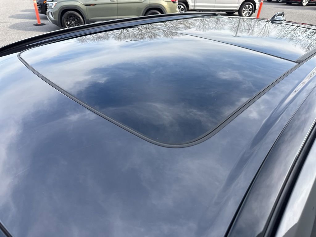 Used 2024 Volvo XC60 B5 Core w/ Protection Package Premier image 34