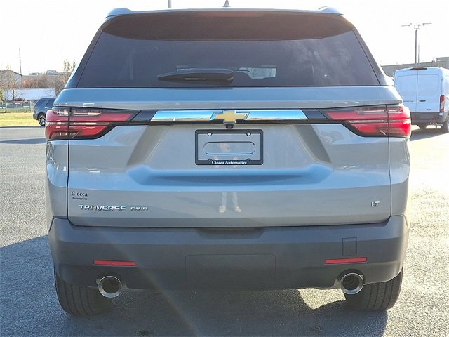 Used 2023 Chevrolet Traverse LT image 8