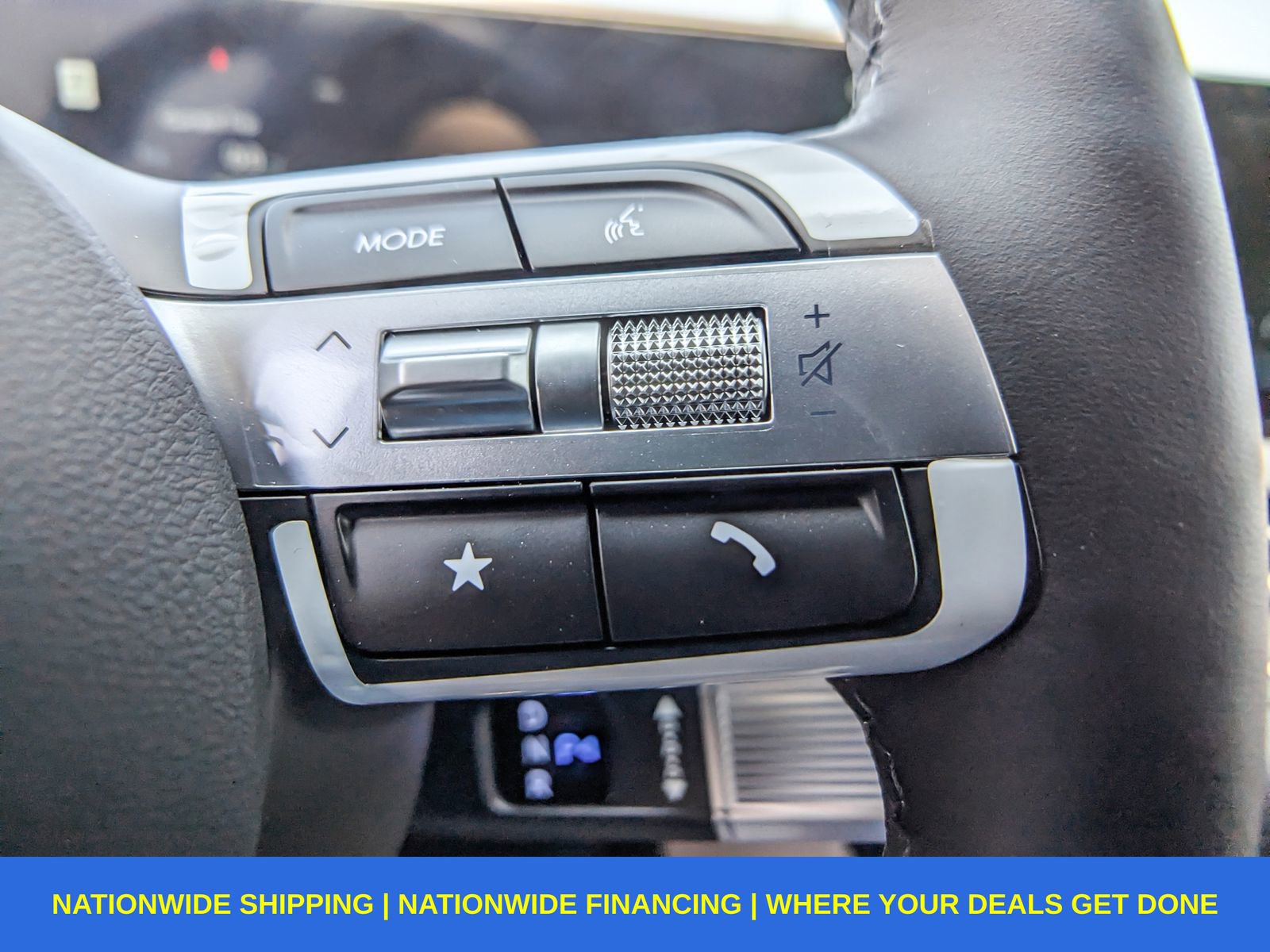 New 2025 Hyundai Tucson Limited image 37