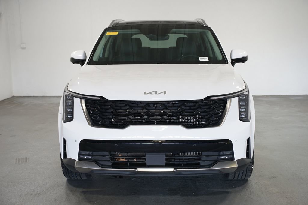 Used 2025 Kia Sorento SX image 2
