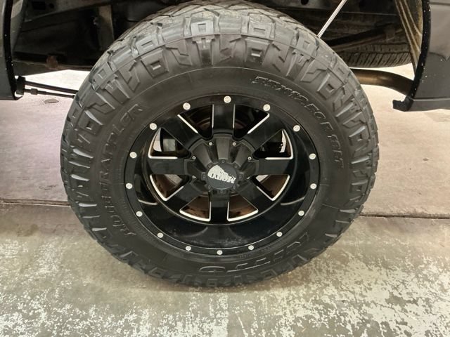 Used 2015 Ford F150 XLT w/ Equipment Group 302A Luxury AWD/4WD image 12