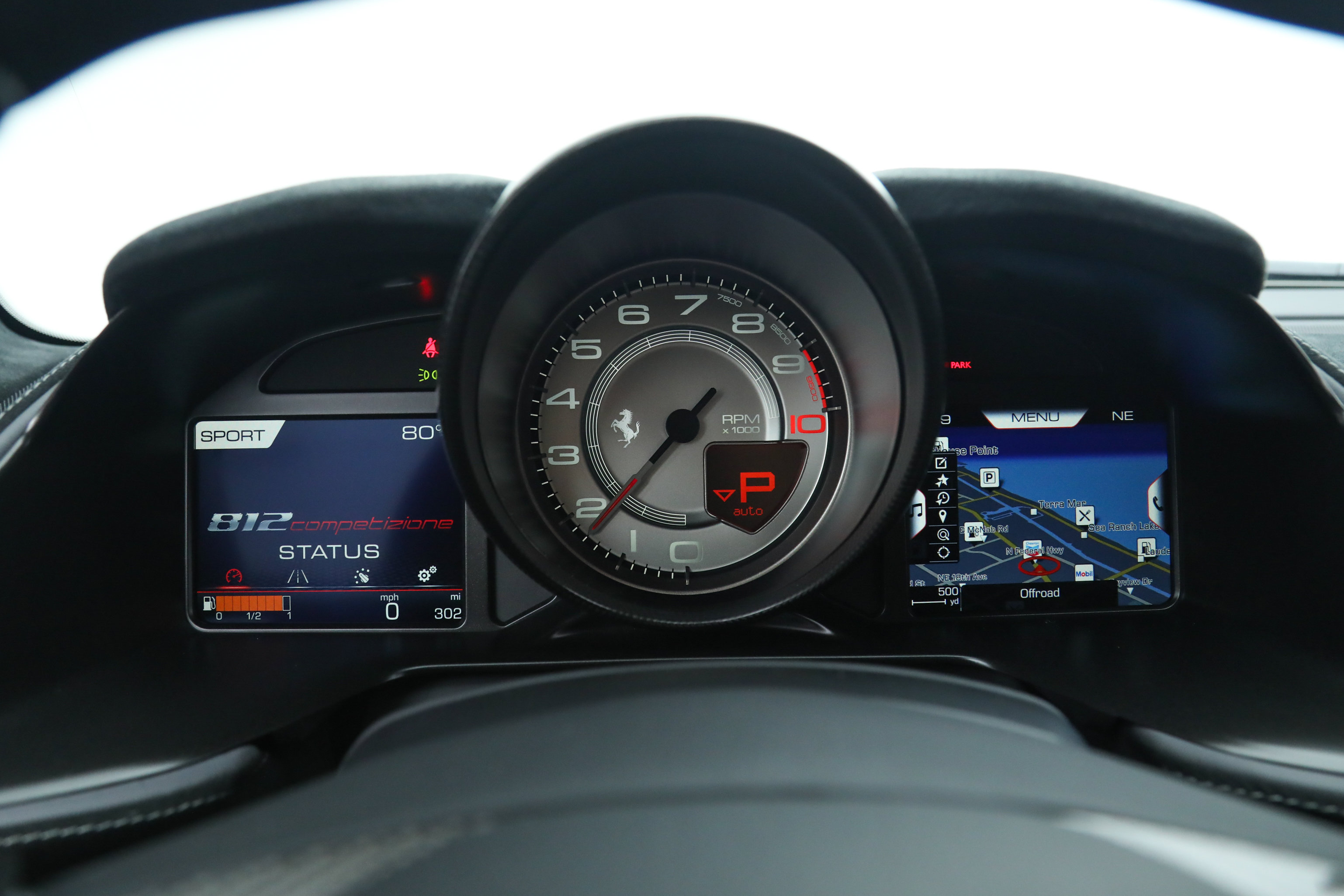Certified 2022 Ferrari 812 Competizione RWD image 30