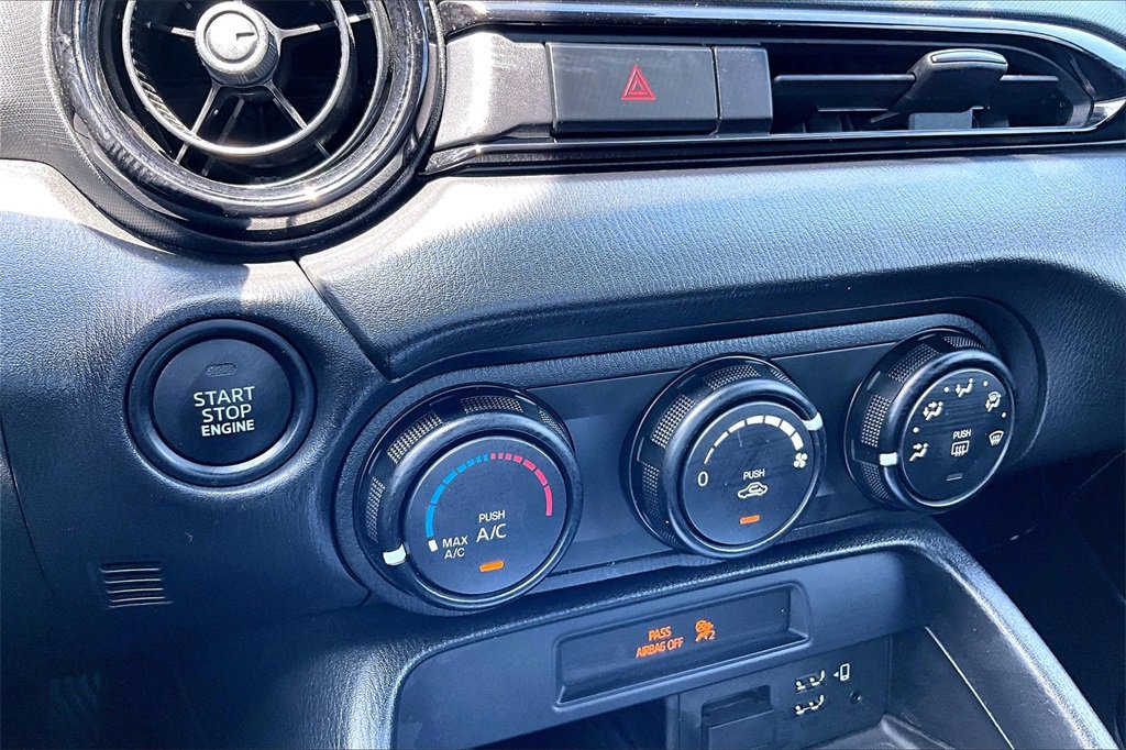 Used 2022 MAZDA MX-5 Miata Sport image 22