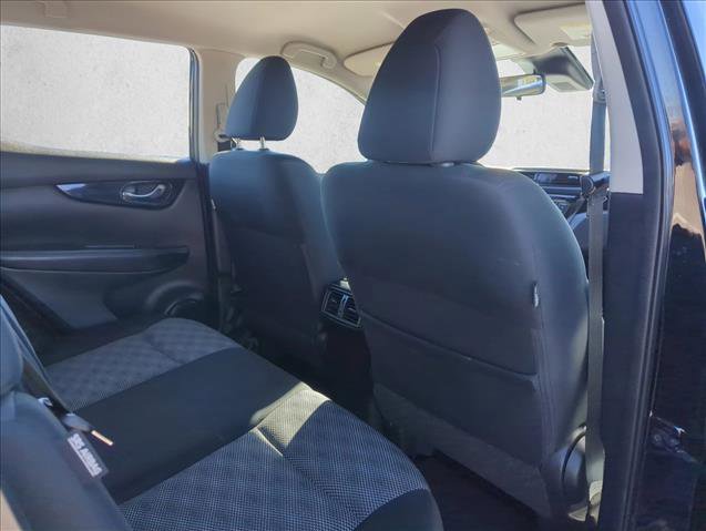 Used 2021 Nissan Rogue Sport SV image 20