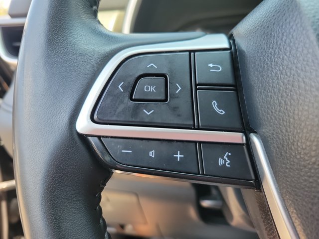 Used 2024 Toyota Highlander XLE AWD/4WD image 22