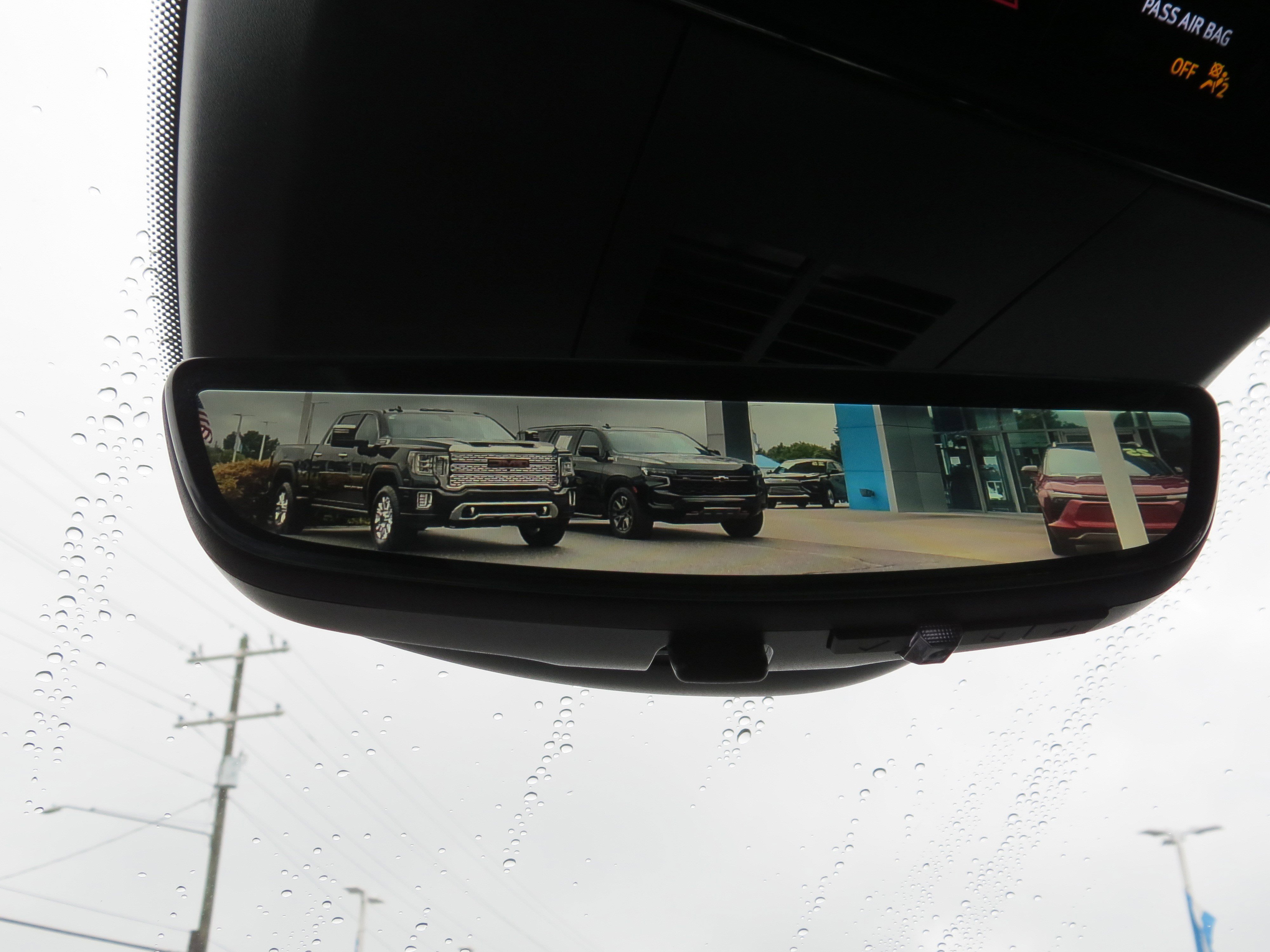 New 2025 Cadillac Lyriq Sport image 28