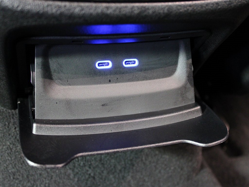 Certified 2024 Mercedes-Benz EQE 350+ 4MATIC Sedan w/ Pinnacle Trim Package image 32