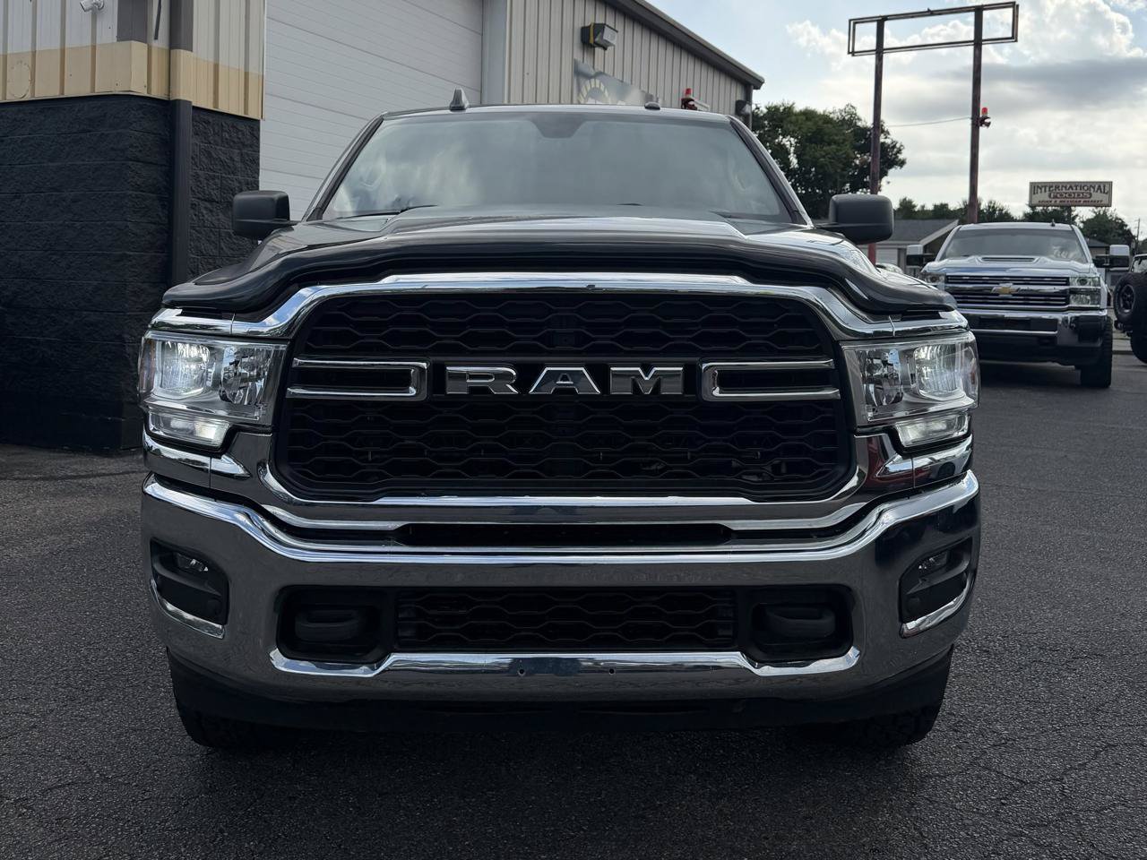 Used 2019 RAM 2500 Tradesman AWD/4WD image 8