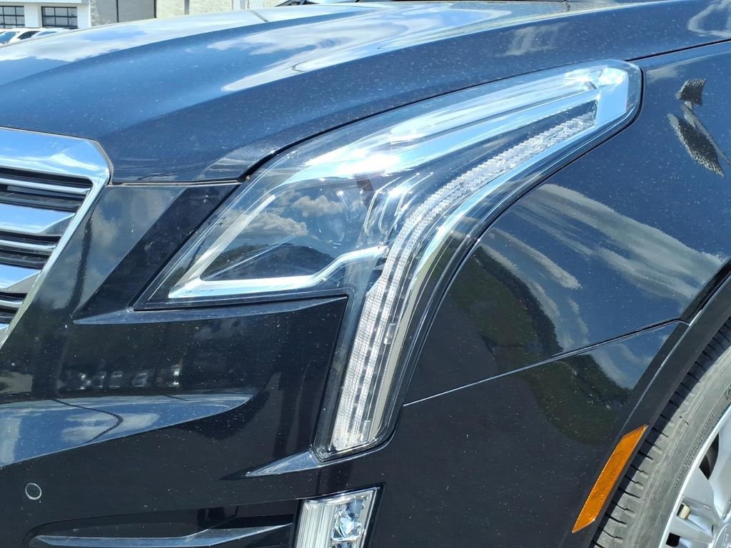 Used 2019 Cadillac XT5 Premium Luxury AWD/4WD image 11