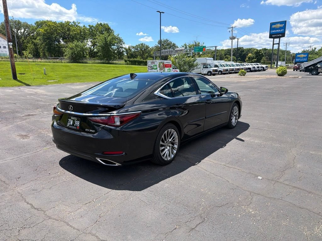 Used 2022 Lexus ES 350 Ultra Luxury w/ Accessory Package 2 FWD image 34