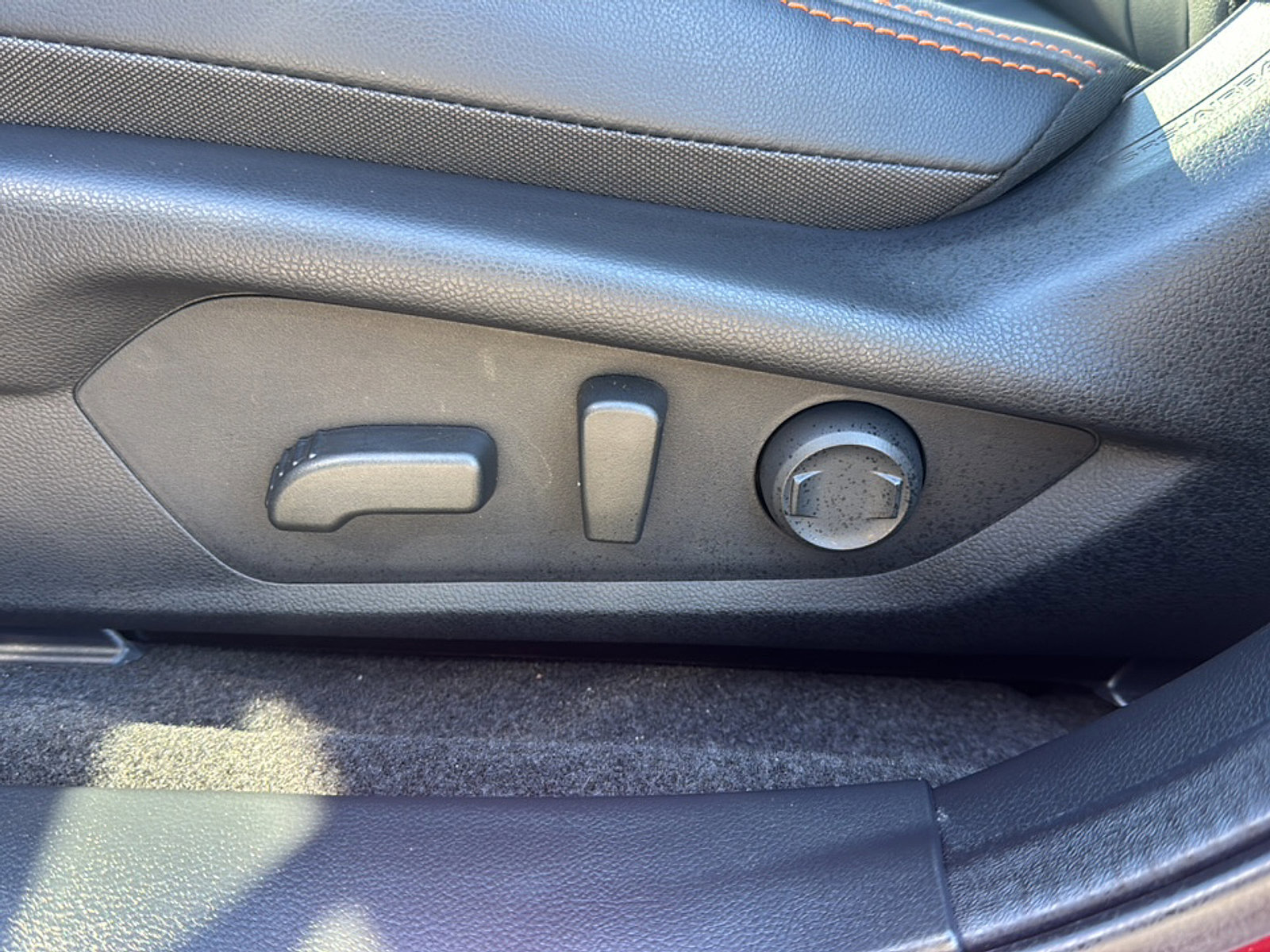 Certified 2025 Subaru Crosstrek 2.5i Limited w/ Popular Package #4A image 13