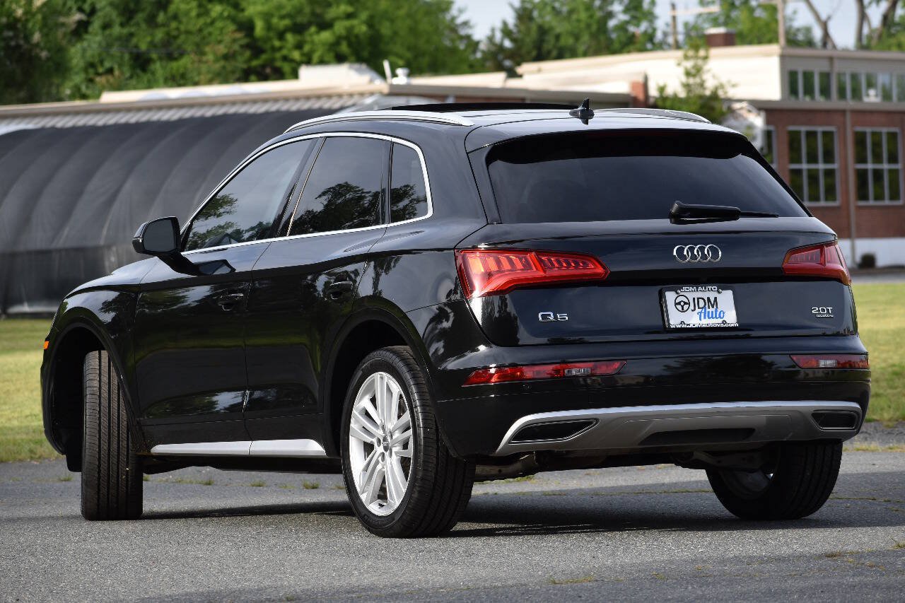 Used 2018 Audi Q5 2.0T Premium Plus w/ Premium Plus Package AWD/4WD image 7