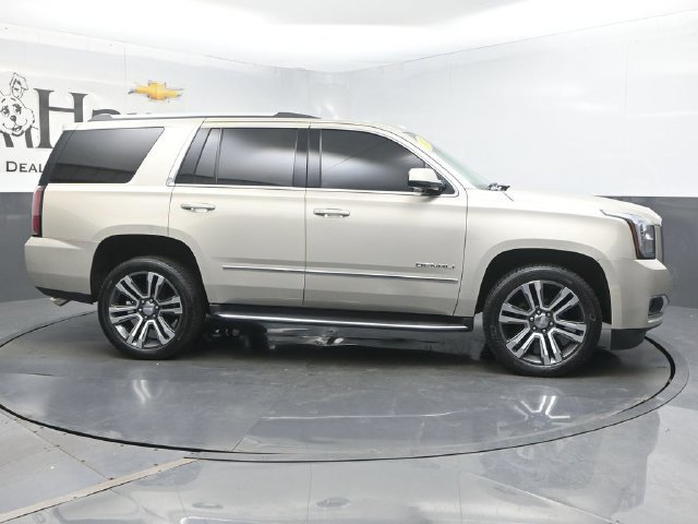 Used 2017 GMC Yukon Denali w/ Open Road Package AWD/4WD image 1