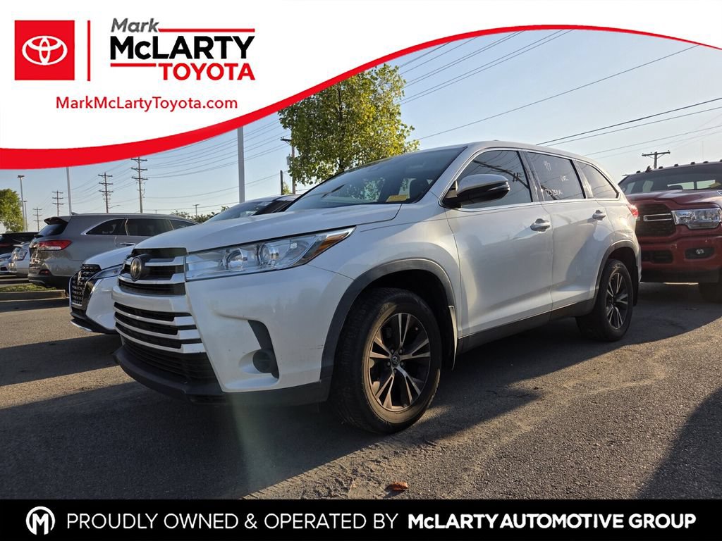 Used 2019 Toyota Highlander LE