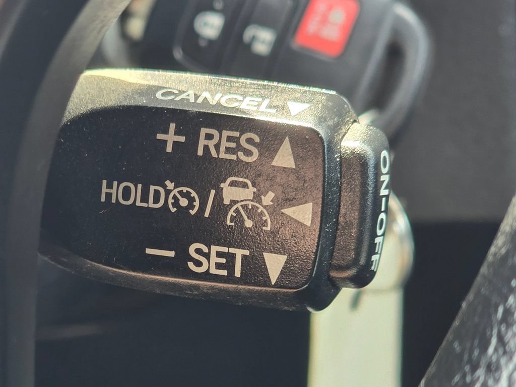 Used 2023 Toyota Tacoma SR AWD/4WD image 33