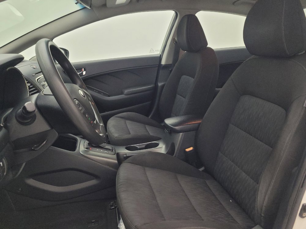Used 2016 Kia Forte LX FWD image 17