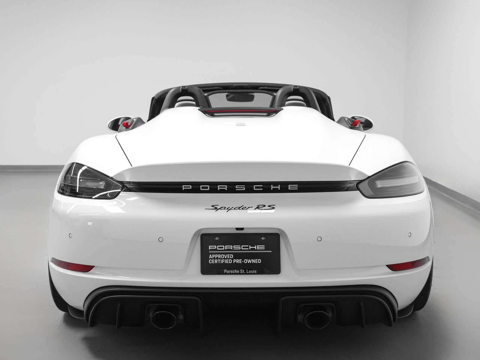Certified 2025 Porsche 718 Boxster Spyder RS w/ Light Design Package RWD image 14