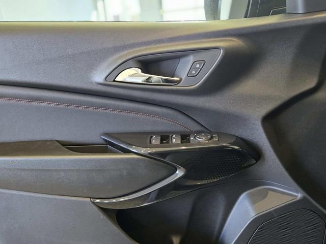 New 2026 Chevrolet Trax RS FWD image 24