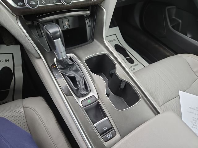 Used 2018 Honda Accord EX-L image 25