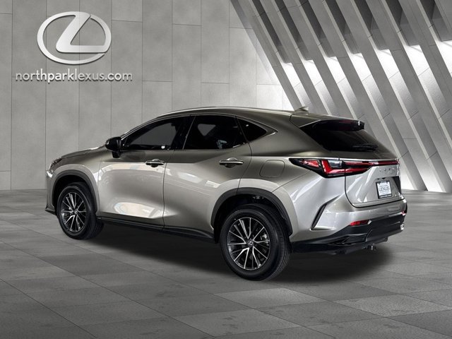 Used 2022 Lexus NX 250 FWD image 2