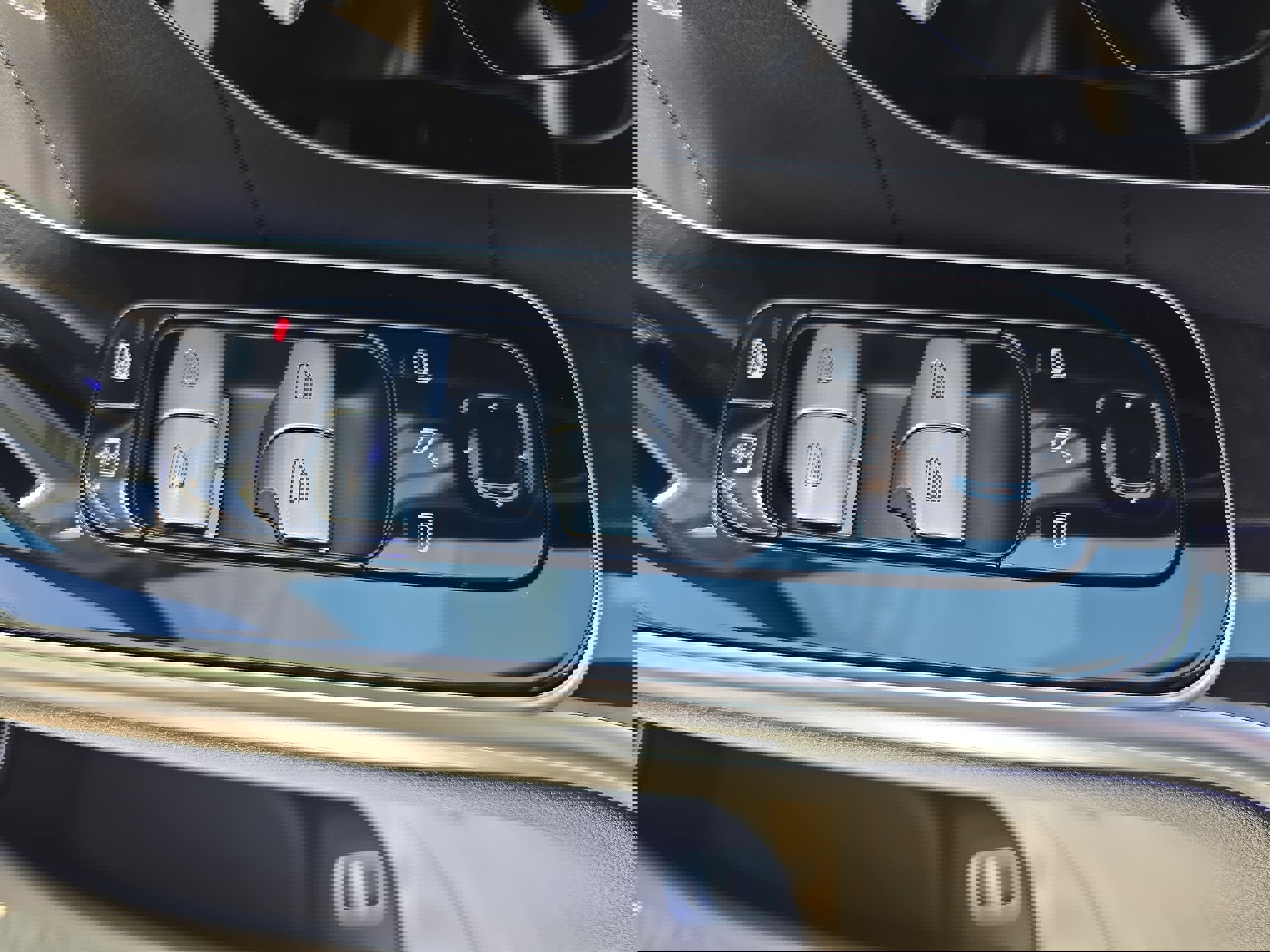 Certified 2025 Mercedes-Benz S 580e 4MATIC Sedan image 26