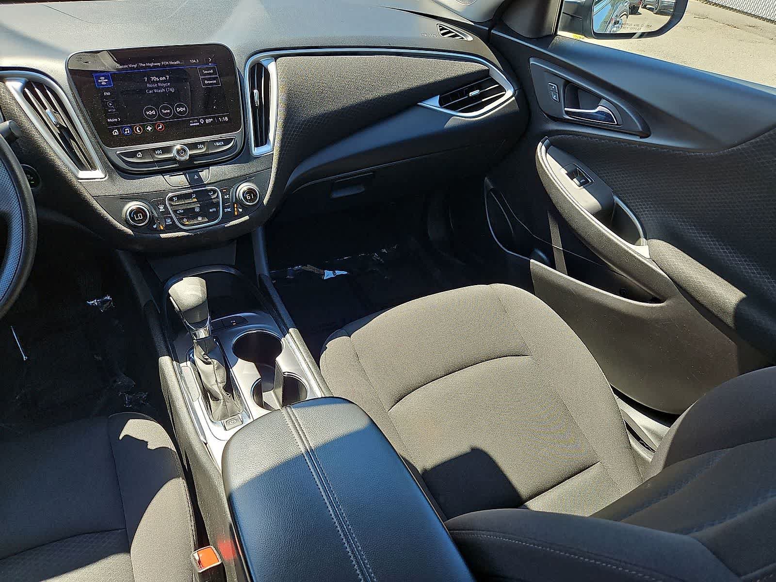 Certified 2024 Chevrolet Malibu LT FWD image 15