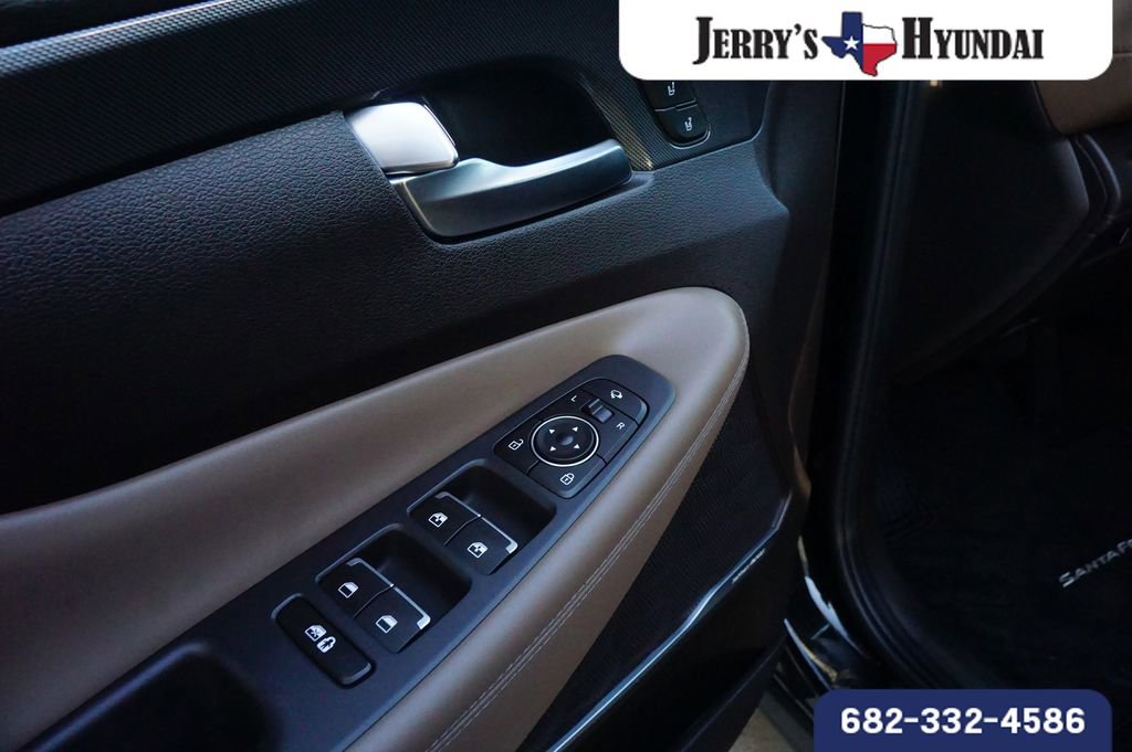 Used 2022 Hyundai Santa Fe Limited w/ Cargo Package image 17