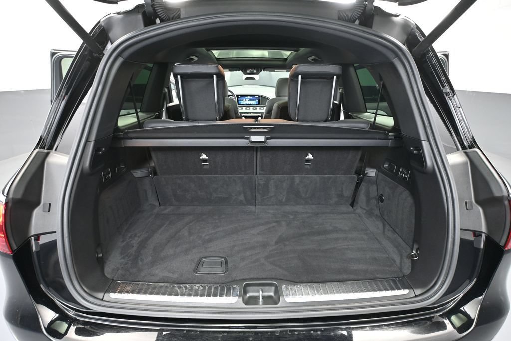 Used 2026 Mercedes-Benz GLS 450 4MATIC image 35