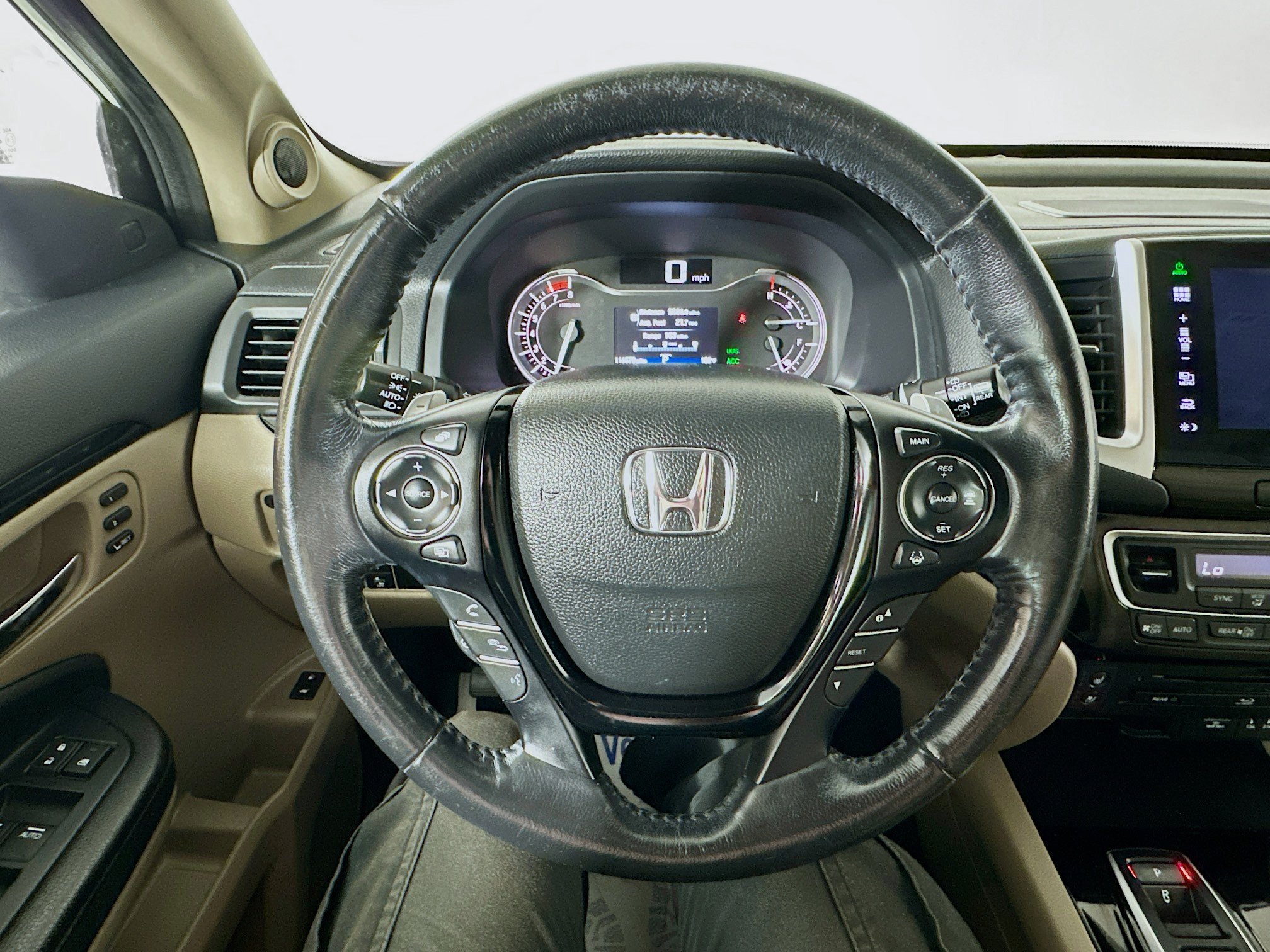 Used 2016 Honda Pilot Elite image 11