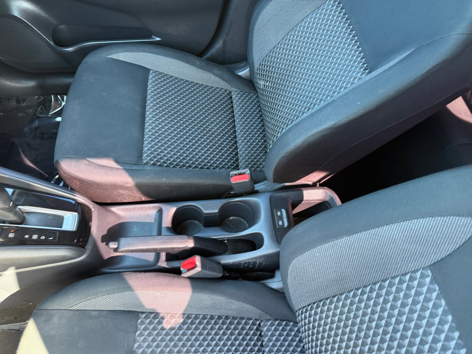 Used 2020 Nissan Versa S FWD image 14
