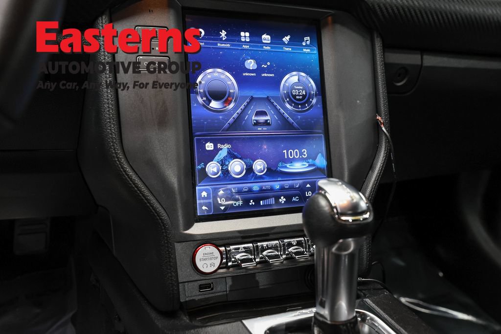 Used 2019 Ford Mustang Coupe RWD image 18
