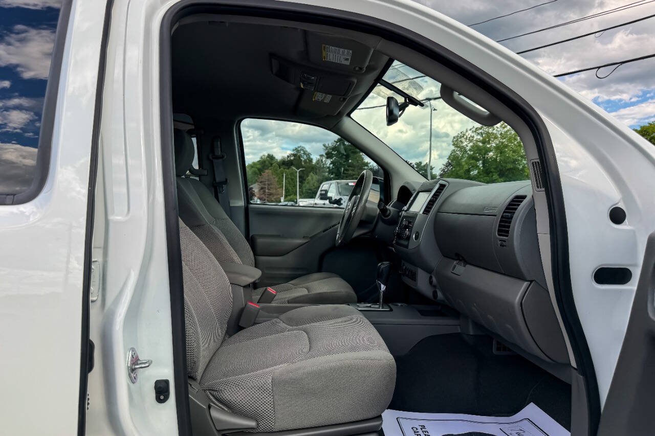Used 2021 Nissan Frontier SV AWD/4WD image 13