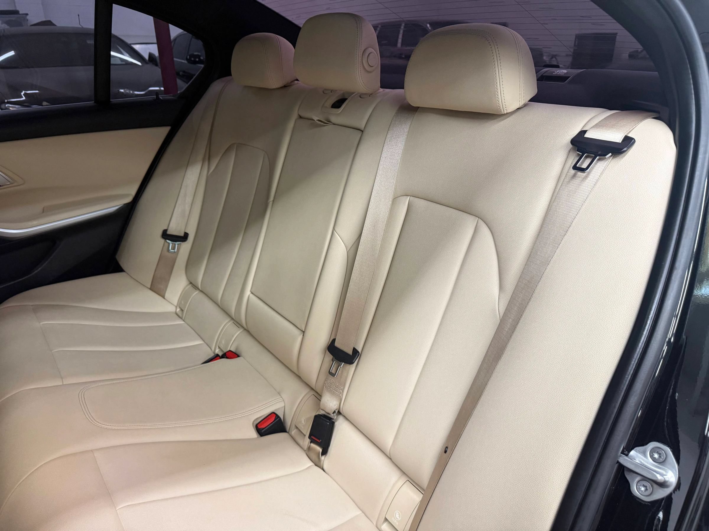 Used 2020 BMW 330i Sedan w/ Convenience Package RWD image 21
