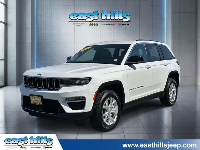 Used 2023 Jeep Grand Cherokee Limited AWD/4WD image 7