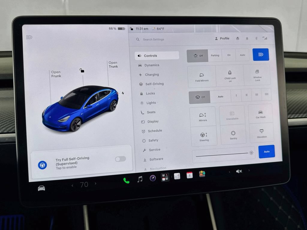 Used 2020 Tesla Model 3 Standard Range RWD image 16