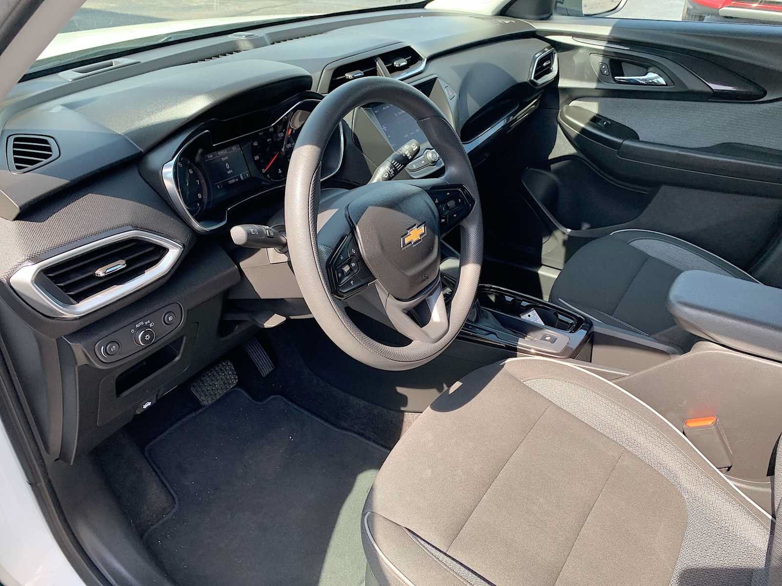 Certified 2023 Chevrolet TrailBlazer LT FWD image 10