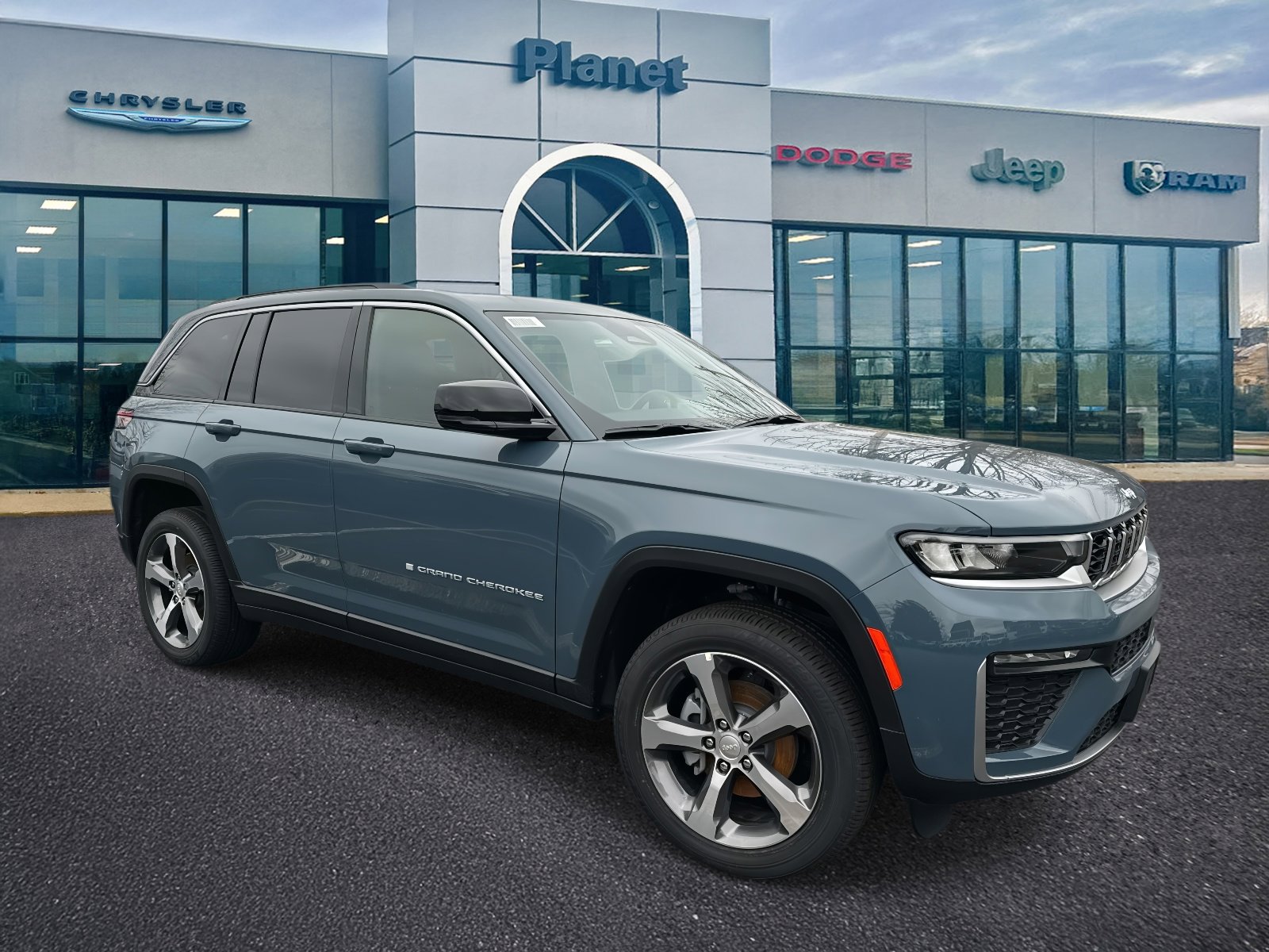 New 2026 Jeep Grand Cherokee Limited