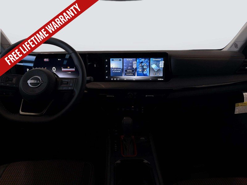 New 2026 Nissan Kicks SR FWD image 21