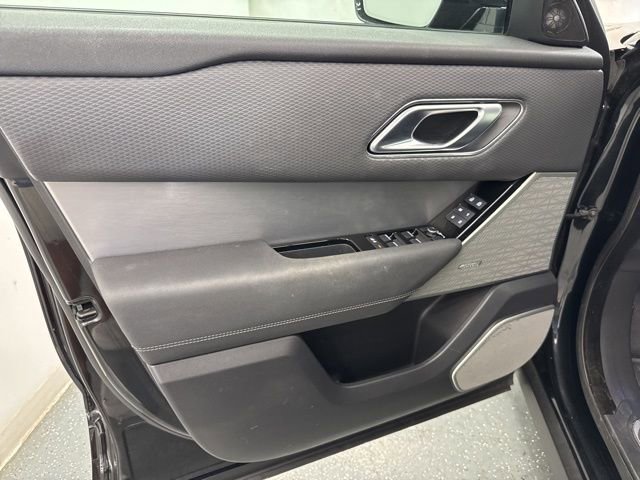 Used 2023 Land Rover Range Rover Velar HST AWD/4WD image 19