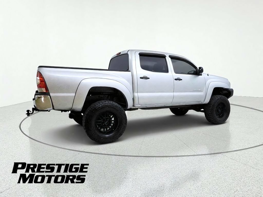 Used 2013 Toyota Tacoma 4x4 Double Cab w/ SR5 Pkg image 8