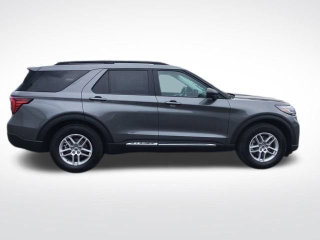 New 2025 Ford Explorer Active w/ Active Comfort Package image 6