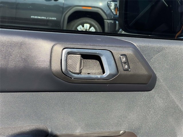Used 2024 Ford Bronco Badlands image 24