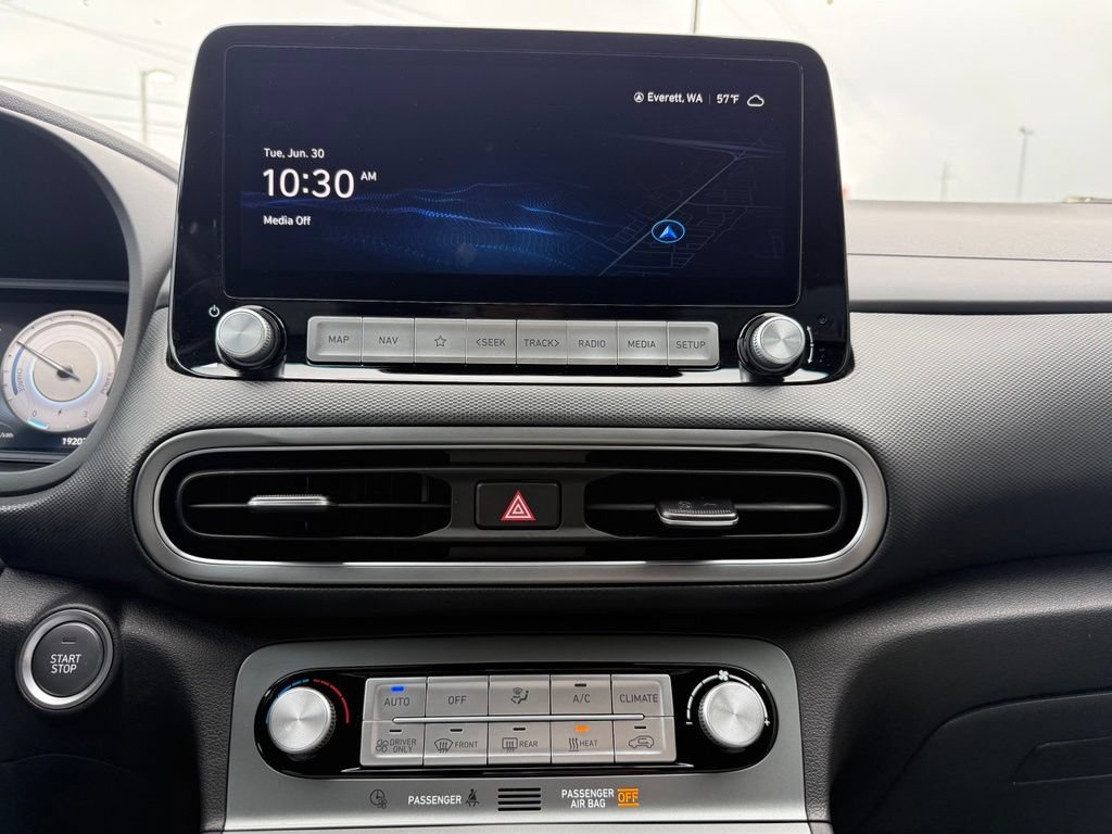 Certified 2023 Hyundai Kona Limited FWD image 22