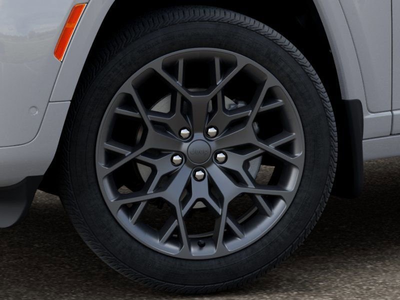 New 2026 Jeep Grand Cherokee L Summit AWD/4WD image 8