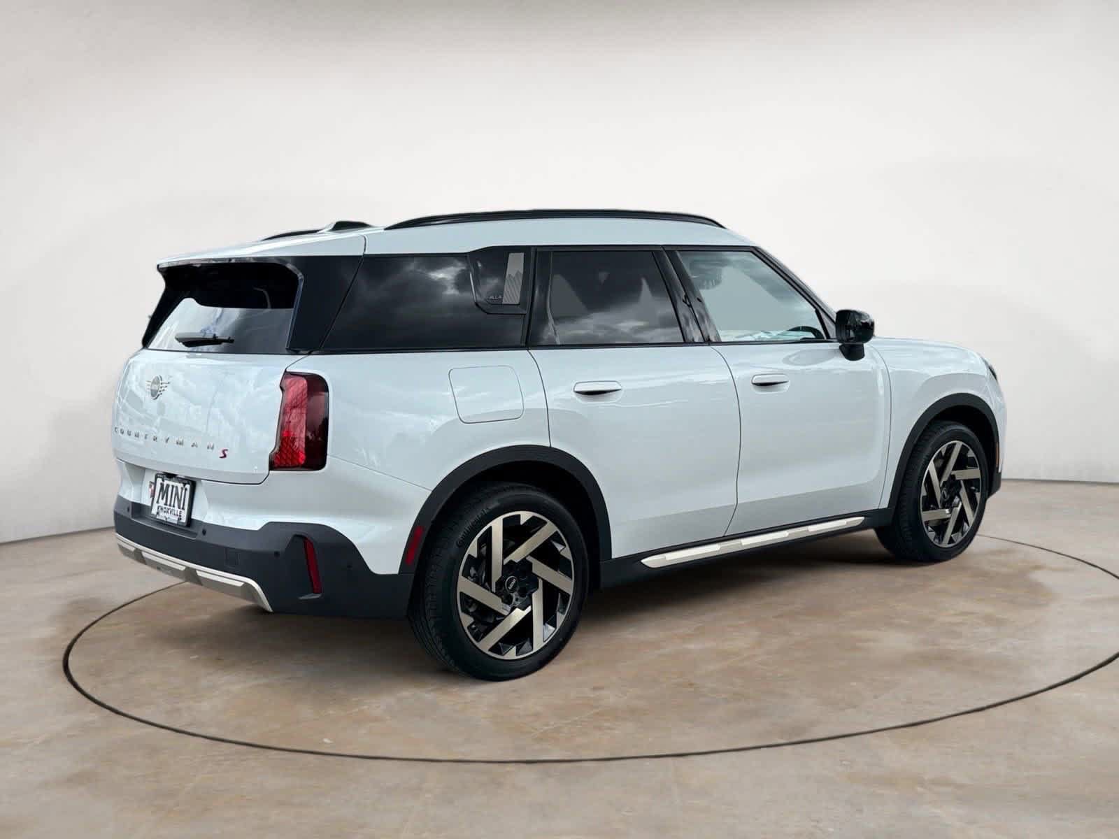New 2025 MINI Cooper Countryman S w/ Comfort Package Max AWD/4WD image 3
