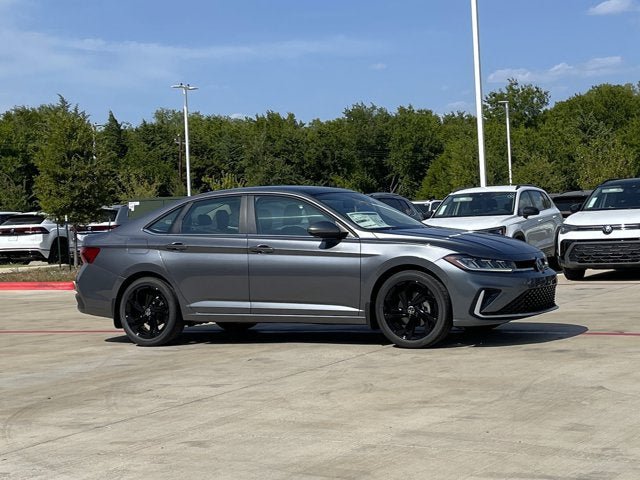 New 2026 Volkswagen Jetta SE FWD image 6