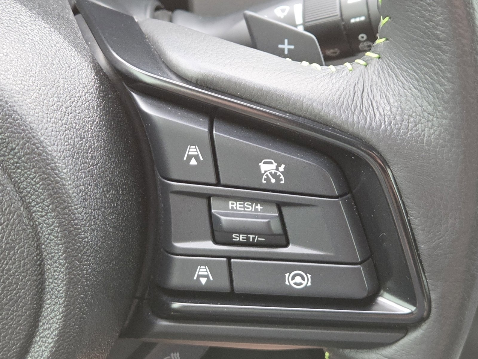 Used 2024 Subaru Ascent Onyx Edition w/ Popular Package Onyx image 10