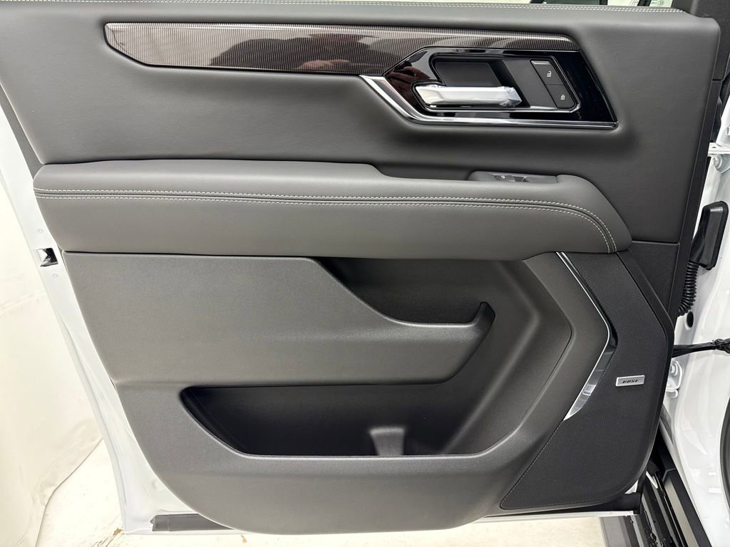 New 2026 GMC Yukon XL Elevation image 18