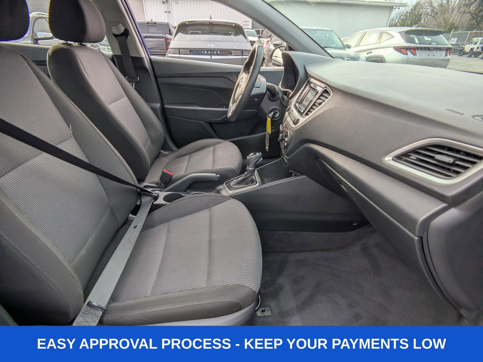 Used 2022 Hyundai Accent SE image 16